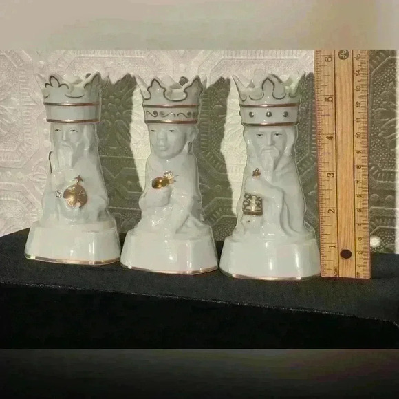 2000 Royal Copenhagen 3 Wise Men Candle Holder in Original Box - Picture 12 of 15